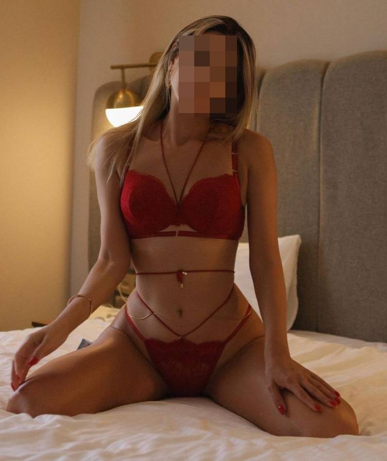 İkitelli Escort Bayan Cerenle Keyif Dolu Bir Gece